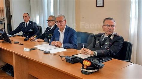 Nuovo Sbarco A Ravenna Della Nave Ocean Viking Con A Bordo Naufraghi