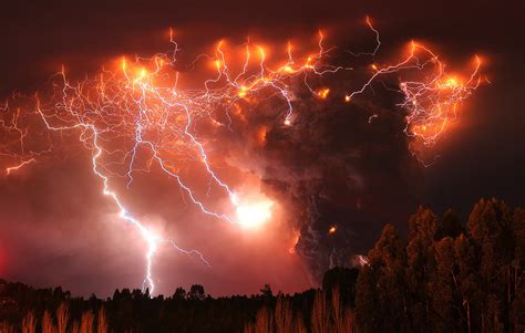 Volcanic Lightning Wallpaper (64+ images)