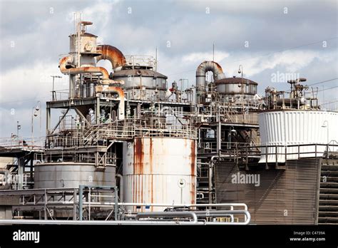 Architecture of industrial factory exterior Stock Photo - Alamy