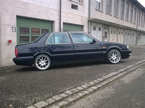 View of Lancia Thema 8.32. Photos, video, features and tuning ...