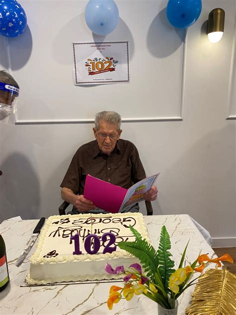 Centenarian profile for George Snow • The 100 Project