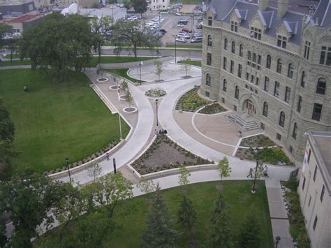 University of Winnipeg tour – Winnipeg Architecture Foundation