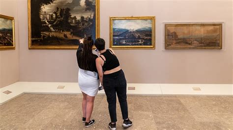 Reggia Di Caserta Chiude La Mostra Frammenti Di Paradiso Con Un