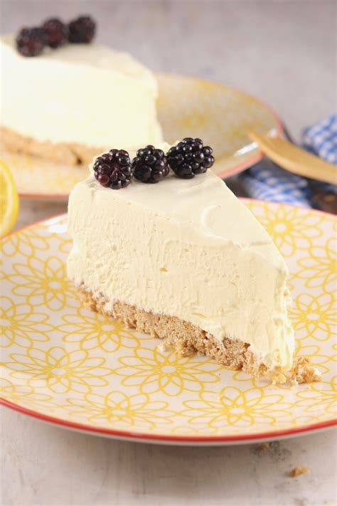 No Bake Lemon Chiffon Dessert Is The Ultimate Summer Treat A Super