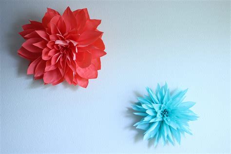 DIY Wall Art — Giant Paper Flower Tutorial | NEVER SKIP BRUNCH by Cara ...