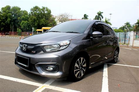 HONDA BRIO RS AT GREY 2019 MobilBekas