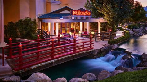 Mikado Japanese Steakhouse -Palm Desert - Japanese Restaurant in Palm ...