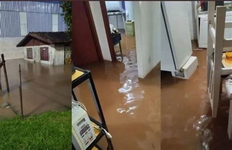 Temporais Provocam Inunda Es E Deslizamentos Em Santa Catarina Clm