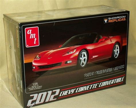 CHEVY CORVETTE 2012 MODEL CONVERTIBLE AMT NEW 1:25 AMT733L/12 SHOWROOM ...