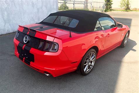 2014 Ford Mustang Gt Convertible Rear 34 234034