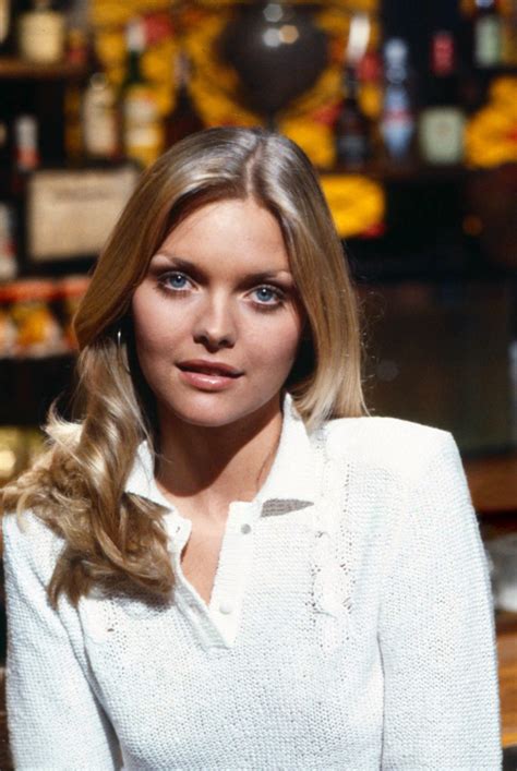 Michelle Pfeiffer - Photo Shoot 1980 • CelebMafia