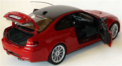 BMW M3 Coupé E92 melbournerot Werbemodell Kyosho 80430422603 in der