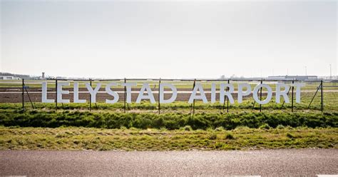 Corona Legt Nieuwe Bom Onder Lelystad Airport Onderzoekers Twijfelen