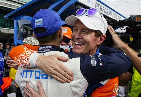 Scott Dixon Wins Pole Position For Indy 500