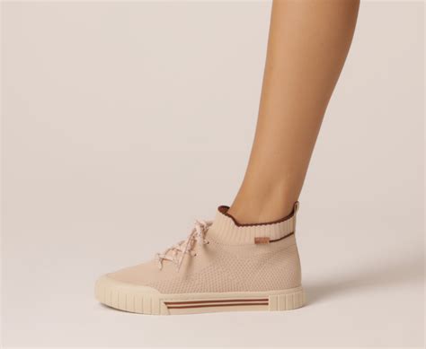 Tênis Nude Anacapri Cano Alto Alê Knit ZZ MALL