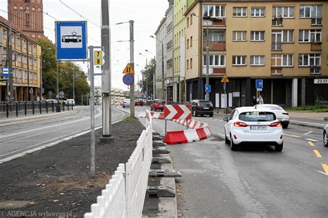 Jeśli możecie omijajcie pl Zwycięstwa Lewoskręt już zamknięty