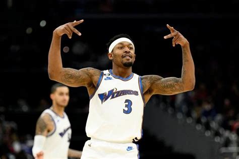 Nba常规赛奇才vs雄鹿直播在线 2023年01月04日 球迷屋