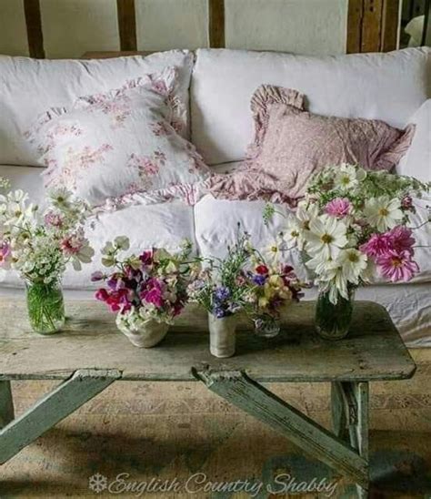 Pin By Rita Leydon On Flower Power Shabby Chic Decor Bedroom Shabby