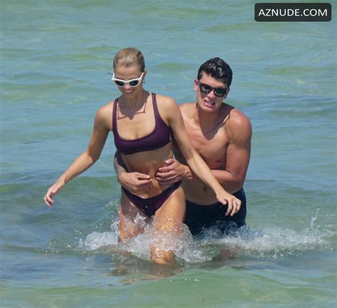 HAILEY CLAUSON Nude AZNude