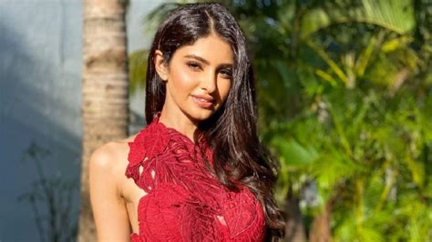 Who Is Manasa Varanasi Indias Representative At Miss World 2021