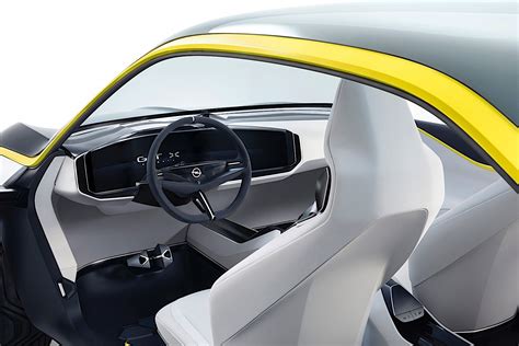 Opel Experimental Is The New Concept Car To Shape All The German Brand