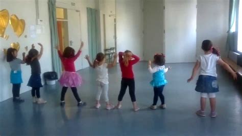 Dansa Infantil Herois Del Bruc YouTube