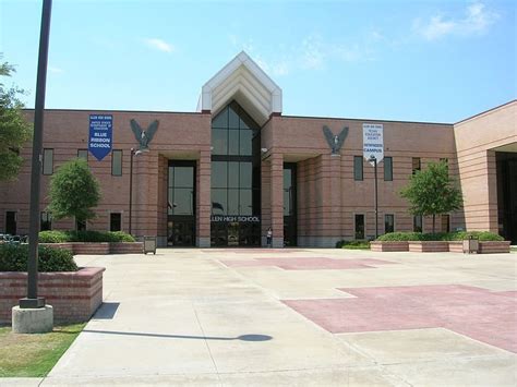 20 Biggest Public High Schools in Texas - Aceable