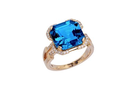 Goshwara Emerald Cut London Blue Topaz And Diamond Ring For Sale At 1stdibs