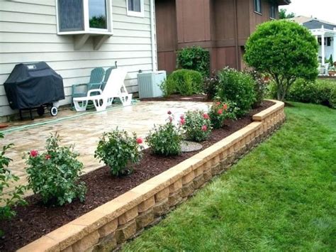 101 Creative and Stunning Front Yard Corner Lot Landscaping Ideas