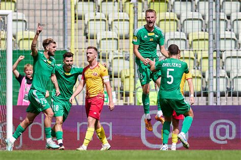 Lechia Gda Sk Znicz Pruszk W Elias Olsson Strzeli Gola W Debiucie