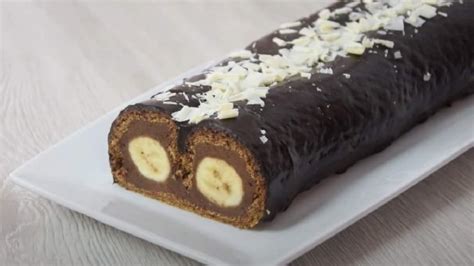 Nema Bolje Kombinacije Slatki Rolat Sa Bananama I Okoladom Recepti