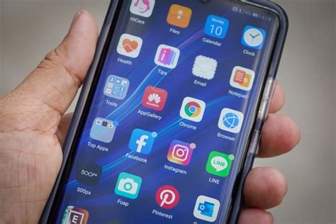 how to rename apps