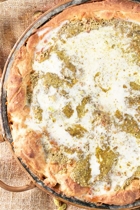 Pistachio Pesto Pizza With Crème Fraîche And Roasted Garlic Plus A Kitchenaid® Giveaway