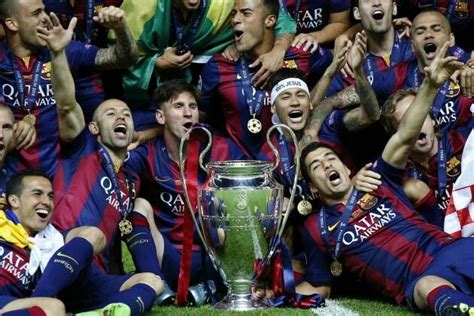 Barca Celebrate Winning The Treble Only Team To Do It Twice 2015 Fc