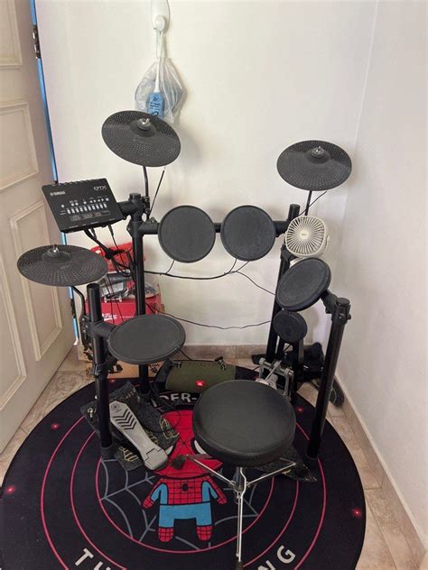 Yamaha digital drum set DTX 452, Hobbies & Toys, Music & Media, Musical ...