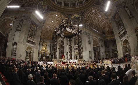 Holy Eucharist National Cathedral Christmas Eve 2021