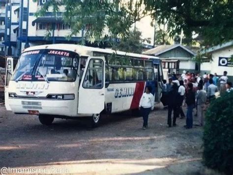 Potret Bus Lawas Di Era An Simpan Kenangan Manis Yang Bikin