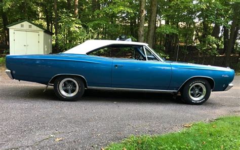 Super Clean Low Miles Plymouth Satellite Barn Finds