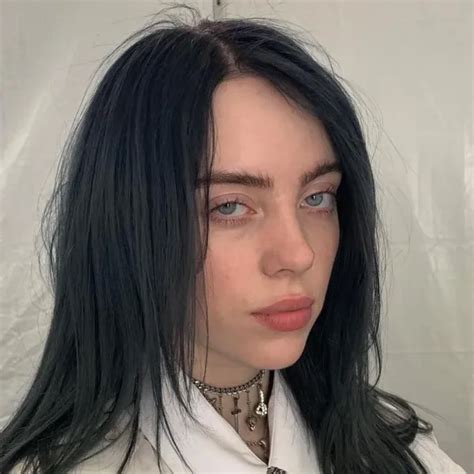 Billie Eilish aseguró que Bad Guy es la canción más estúpida del