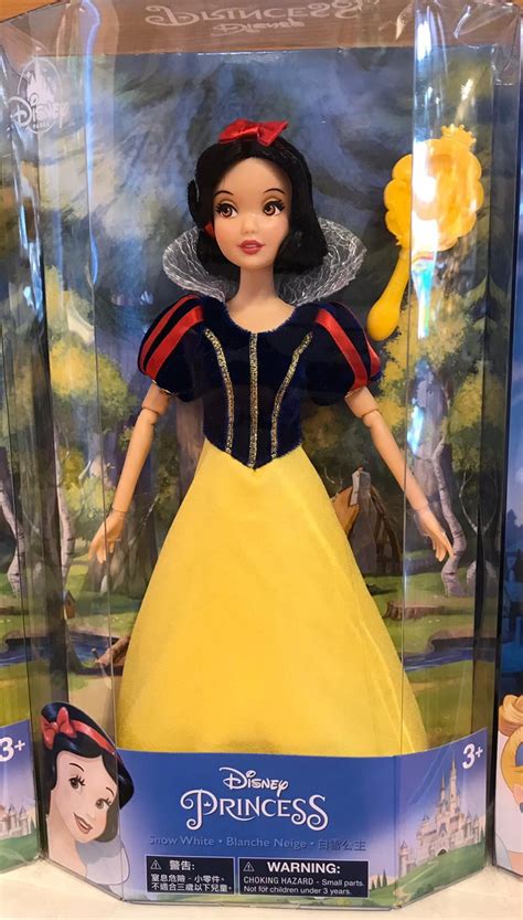 Disney Parks Princess Snow White Doll With Brush New Edition New With