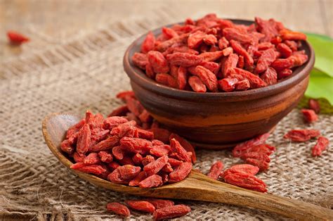 Usos Y Beneficios De Las Bayas De Goji Un Fruto Con Muchas Propiedades