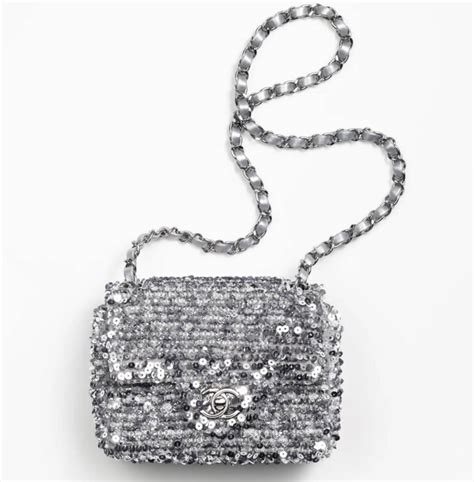 Chanel Pre-Fall/Winter 2023/24 Handbags Are Here - PurseBop