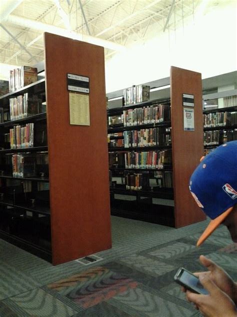 Judge Edward S Márquez Mission Valley Branch Library 610 N Yarbrough