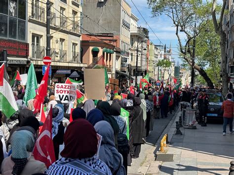 Fatihte Binlerce Ki I Filistine Destek I In Y R D Ya Am Haberleri