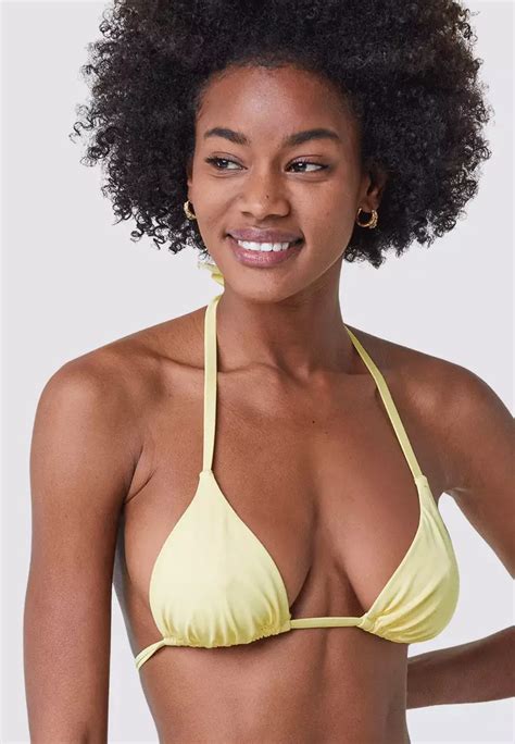 Buy Etam Essentiella Triangle Bikini Top Online Zalora Philippines