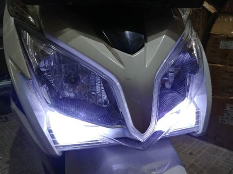 Cara Ganti Lampu Motor Bohlam Menjadi Lampu LED