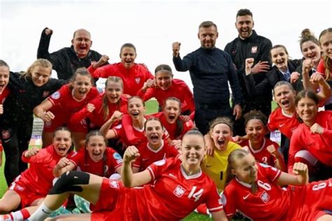 Polonia gana un partido controlado por la mínima ante Bélgica Reinas