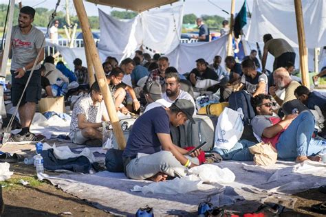 Honderdvijftig Asielzoekers Uit Ter Apel Met Spoed Naar Apeldoorn NRC