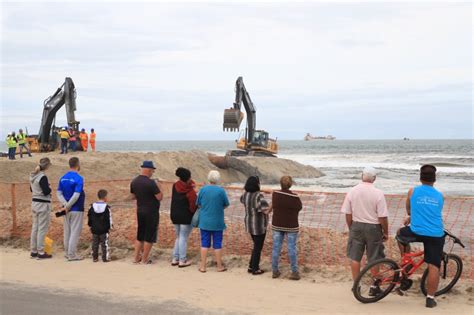 Obras de alargamento da orla chegam ao Pico de Matinhos Bem Paraná