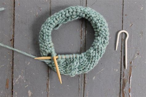 How To Make Knitted Cables In The Round Circular Knitting Patterns